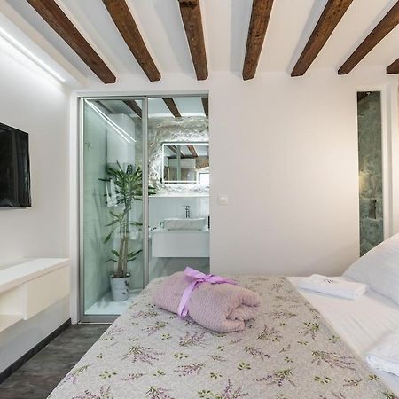 Bonbon Old Town Private En-Suite Room Split Dış mekan fotoğraf