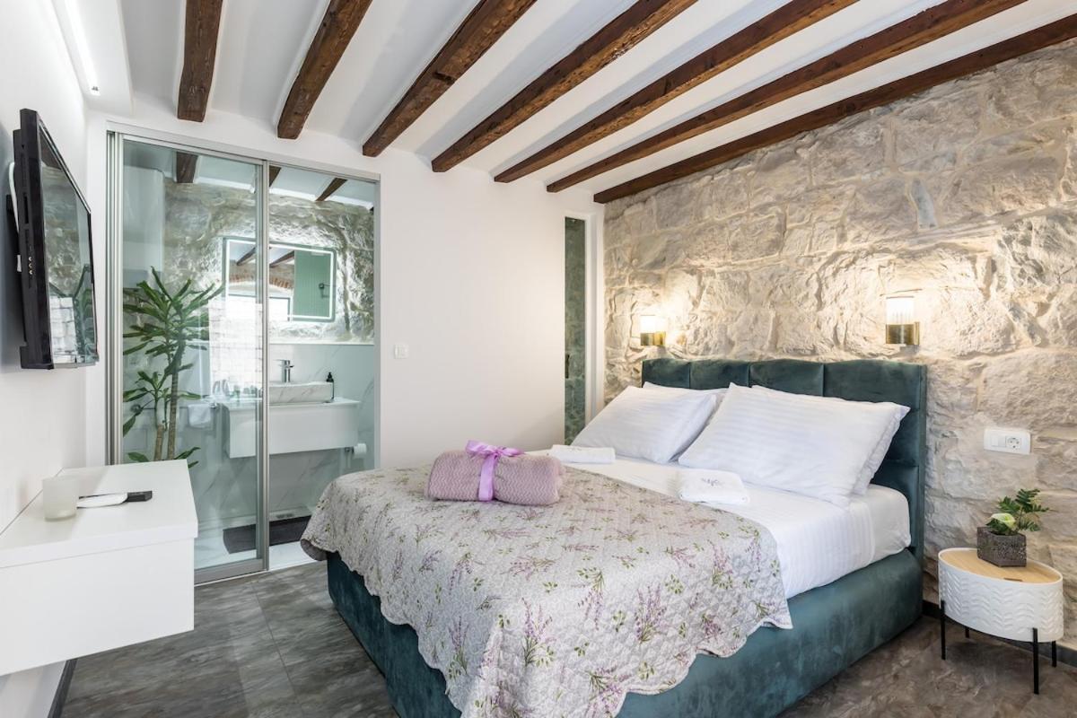 Bonbon Old Town Private En-Suite Room Split Dış mekan fotoğraf