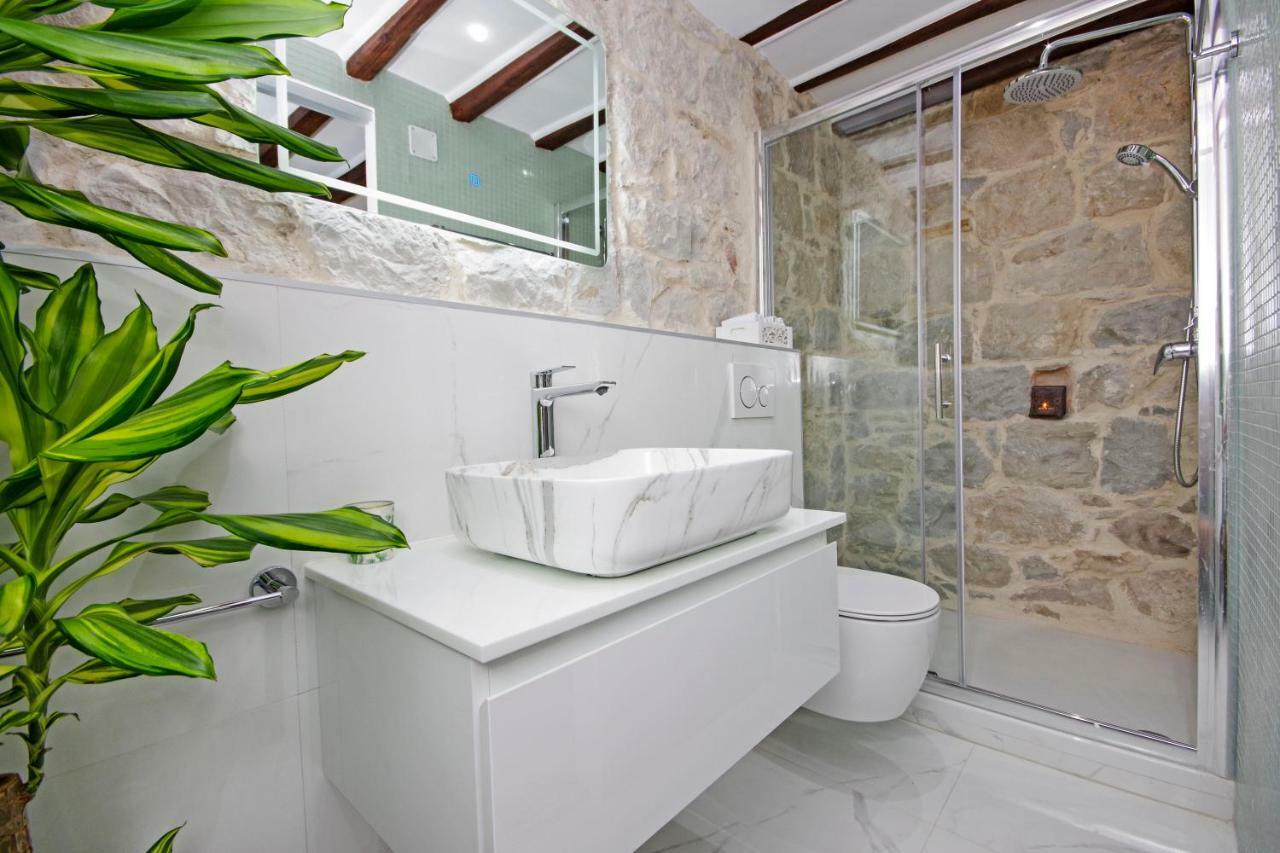 Bonbon Old Town Private En-Suite Room Split Dış mekan fotoğraf