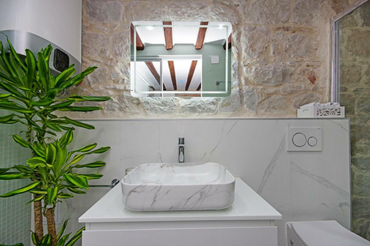 Bonbon Old Town Private En-Suite Room Split Dış mekan fotoğraf